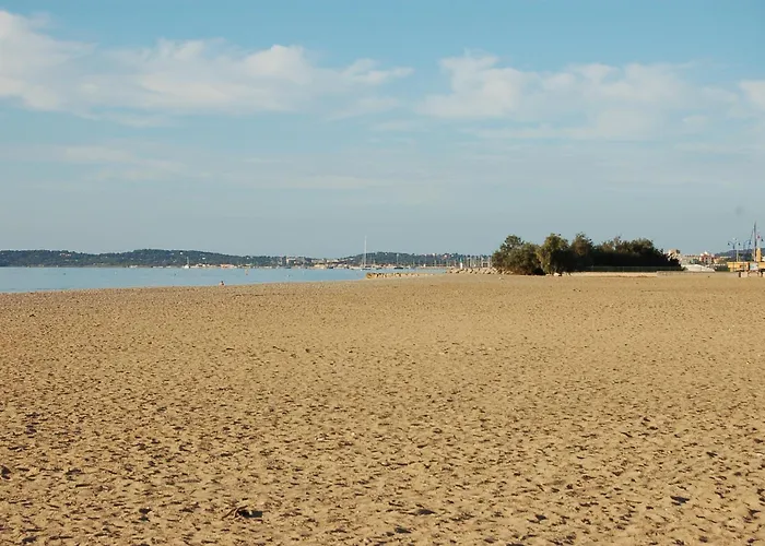 Grand Studio A 5Mns De La Plage Des Salins